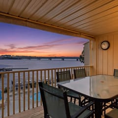 Parkside Escape|Seasonal Pool|Lake View|Pool View