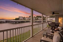 Regatta Bay|Seasonal Pool| LakeView