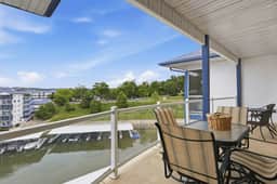 Boat Slip |TopFloorLakeView |Seasonal Pool Hot Tub