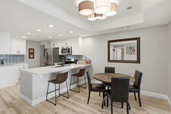 100% Renovated | Lakefront | Pool | Elevator | - Image 5