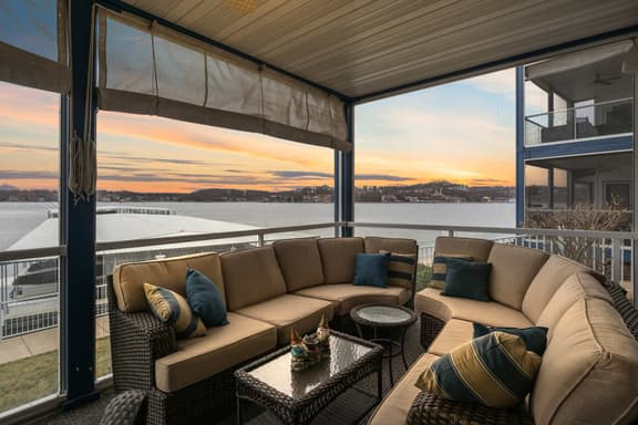 | 4B 3B | Lakefront | SeasonalPool/Hot Tub | Dock